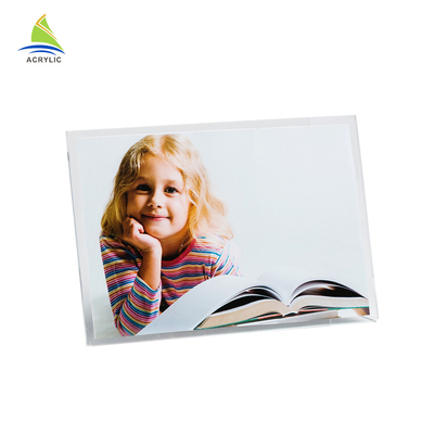 قاب عکس اکریلیک مربع دو با قاب عکس اکریلیک مغناطیسی