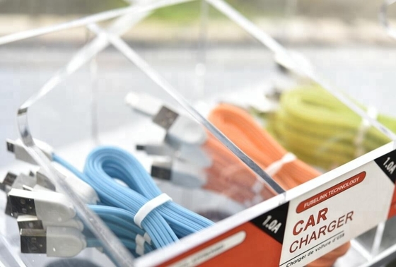 نمایشگر لوازم جانبی تلفن همراه اکریلیک برای استفاده از کریستال کریستال USB